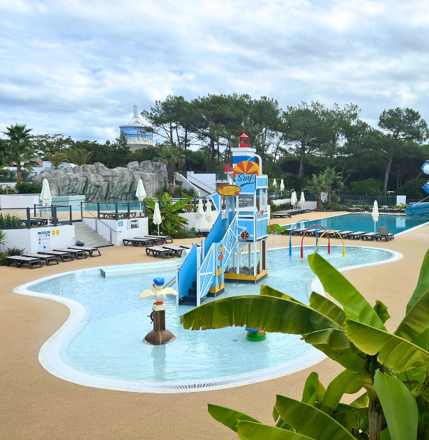 Photo piscine camping 4 étoiles